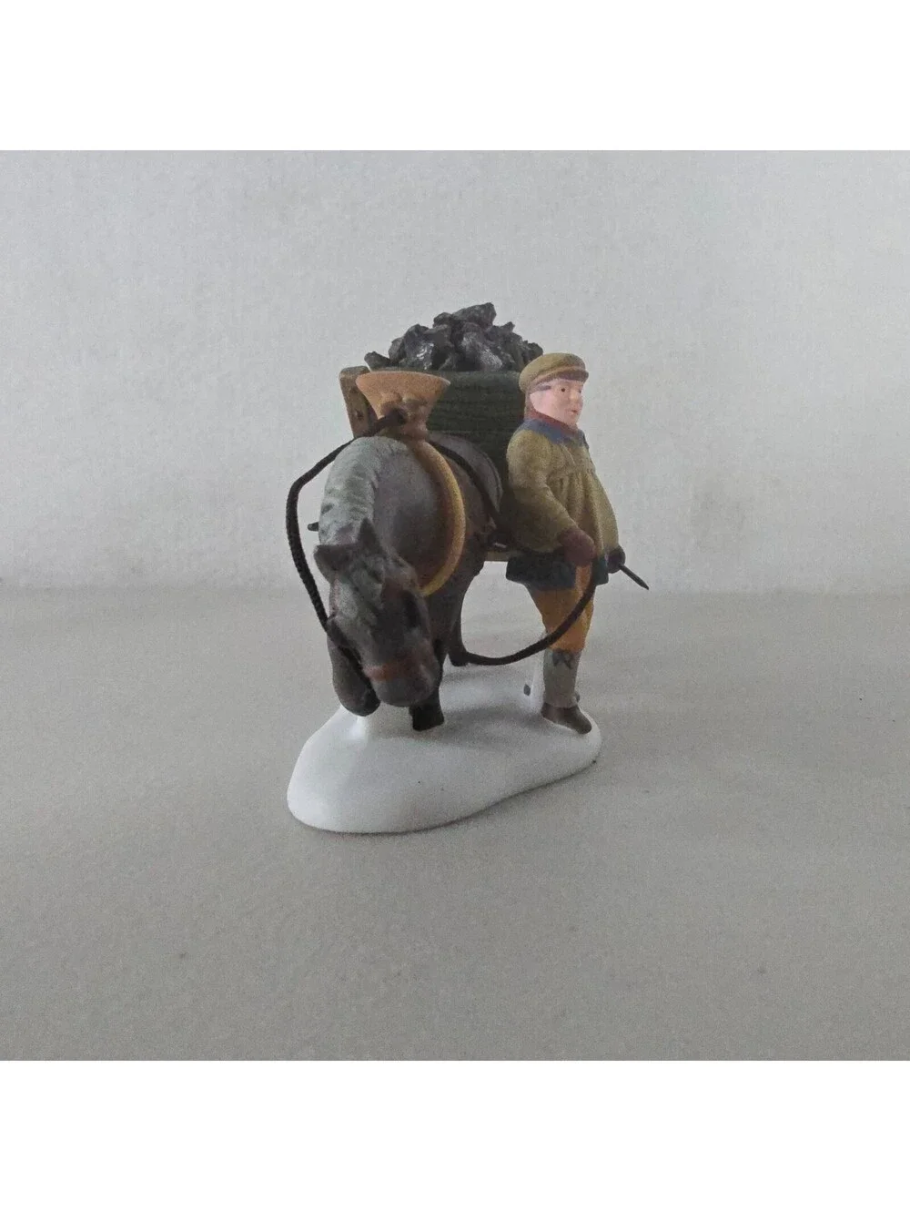 DELIVERING COAL FOR THE HEARTH Dept 56 Heritage Village Collection 58326 Retired